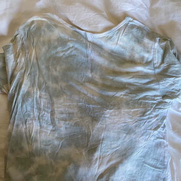 Tie dye Garage tshirt - Picture 3 of 3
